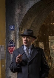 Maigret's Night at the Crossroads