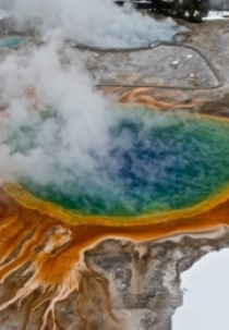 Wild Yellowstone: Land Of Extremes